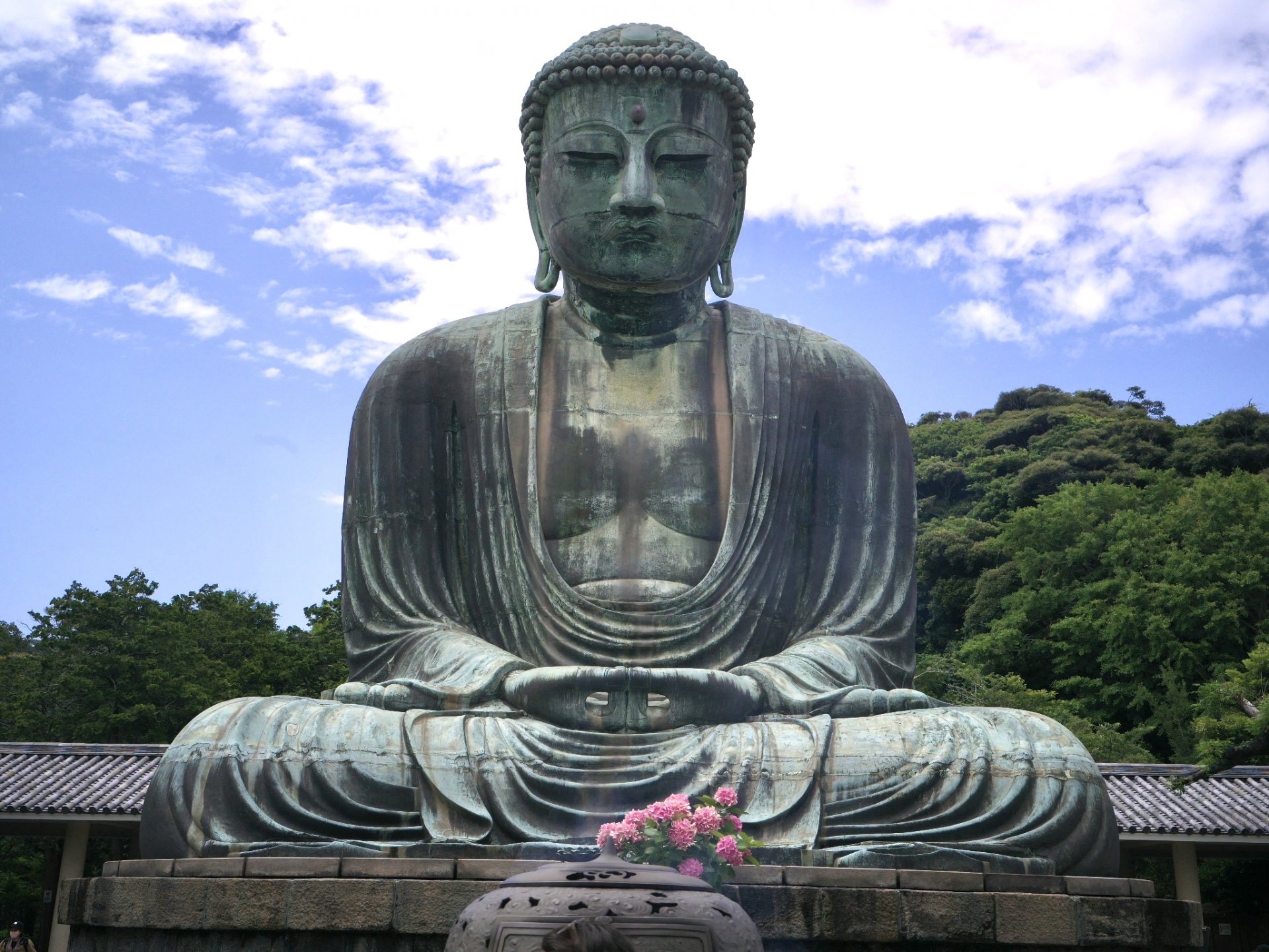 Large buddha statue in Japan 