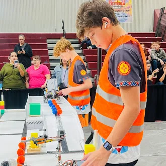 Student at robotics competition