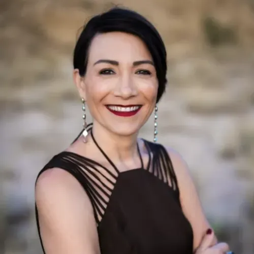 Alicia  Marcell