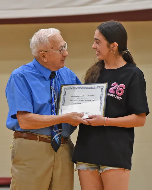 Awards Ceremony Celebrates Student Achievements 